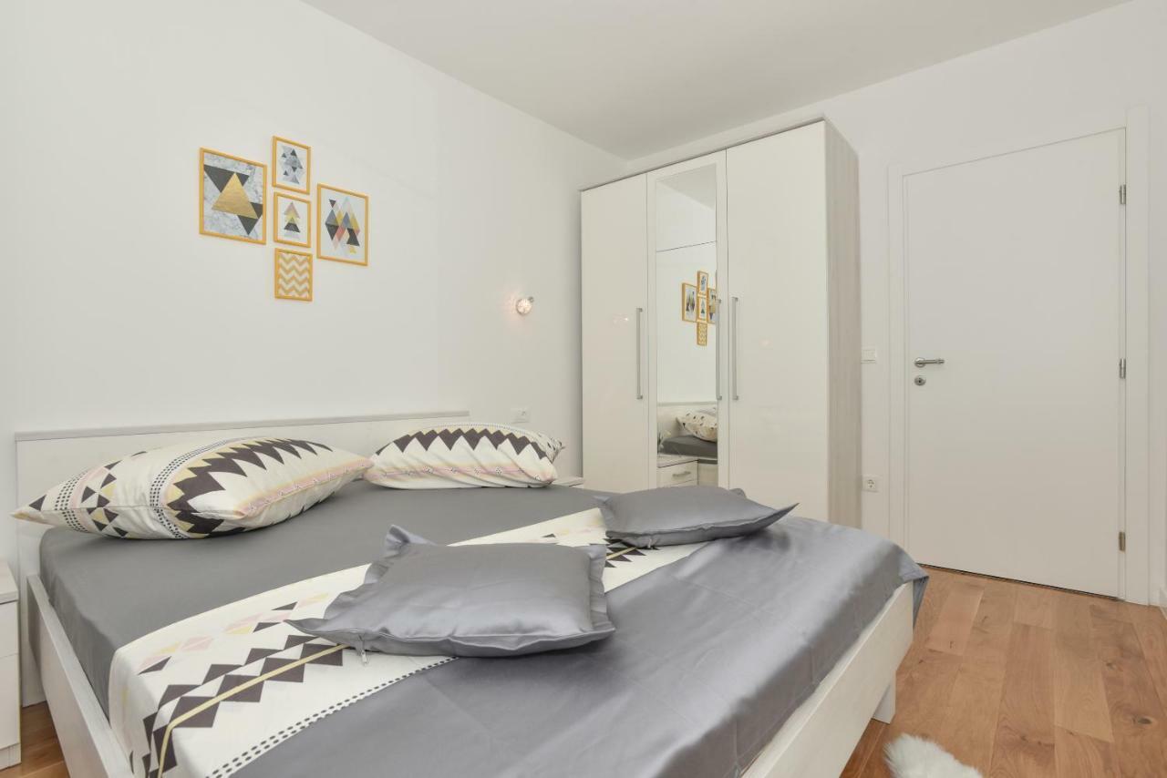 מאקרסקה Apartment Daninovica I מראה חיצוני תמונה